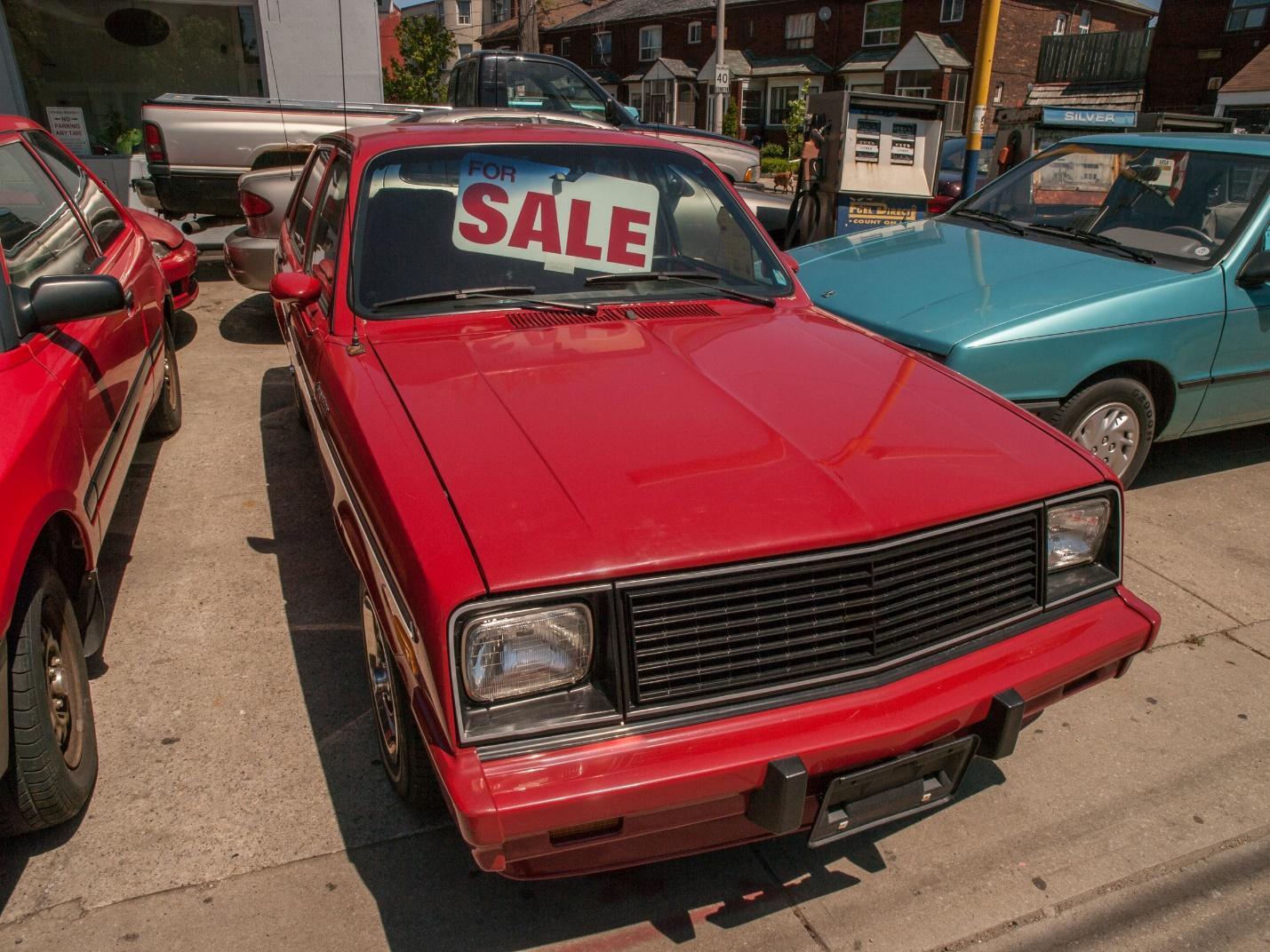 6 Red Flags to Watch for When Buying a Car